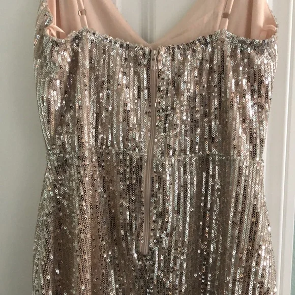 Windsor, gold sequin short dress, size small - Picture 3 of 4